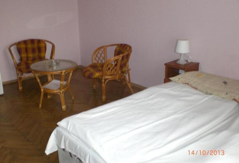 スーペリアールーム, Na 15 Kopách