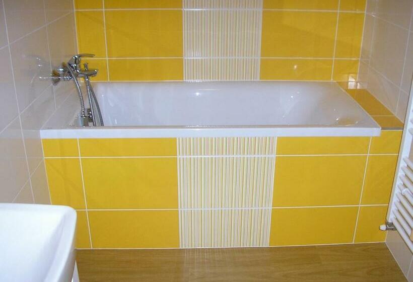 标准间, Penzion Andrej