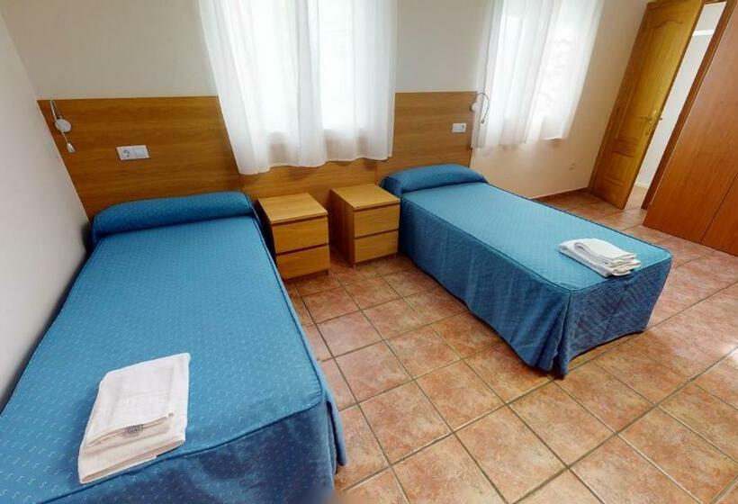 家庭间, Pensión Portomiño