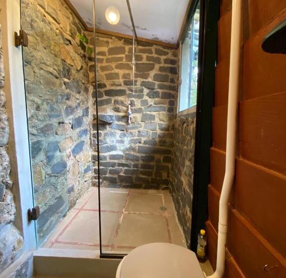 샬레, Pousada Dos Anjos