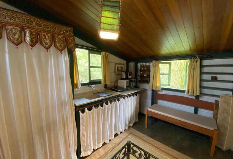 샬레, Pousada Dos Anjos