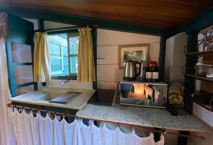 샬레, Pousada Dos Anjos