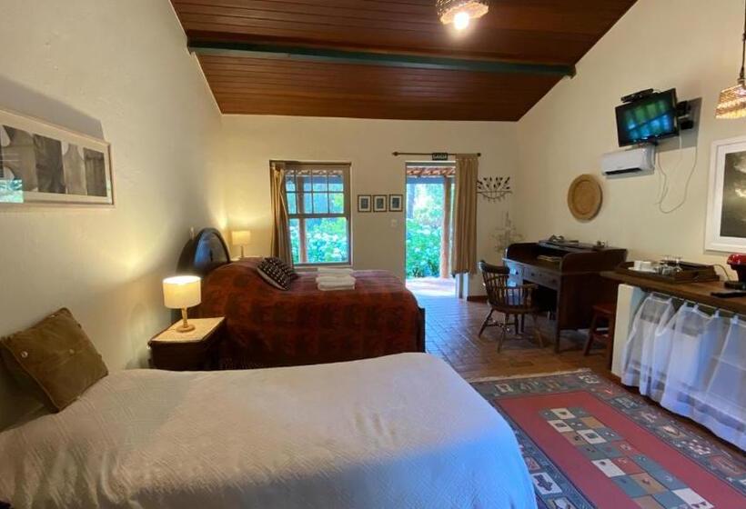 디럭스 스튜디오, Pousada Dos Anjos