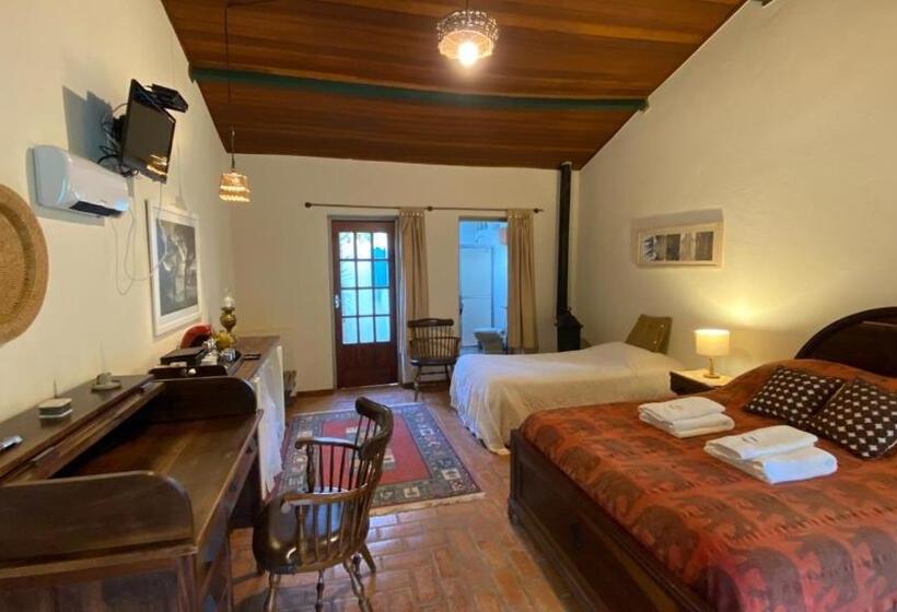 디럭스 스튜디오, Pousada Dos Anjos