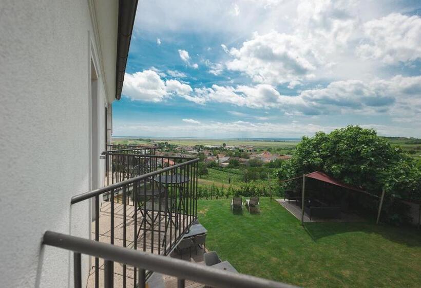 Номер Стандарт, Weingut & Gästehaus Zum Seeblick   Familie Sattler