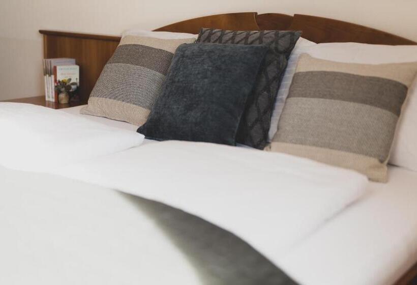 Номер Стандарт, Weingut & Gästehaus Zum Seeblick   Familie Sattler