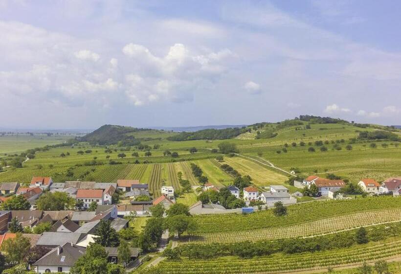 Апартаменты 2 Спальни, Weingut & Gästehaus Zum Seeblick Familie Sattler