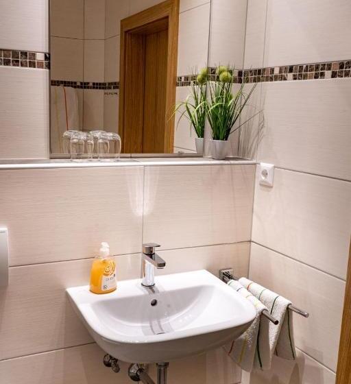 דירה בת חדר שינה 1 עם מרפסת, Pension Waldhauser