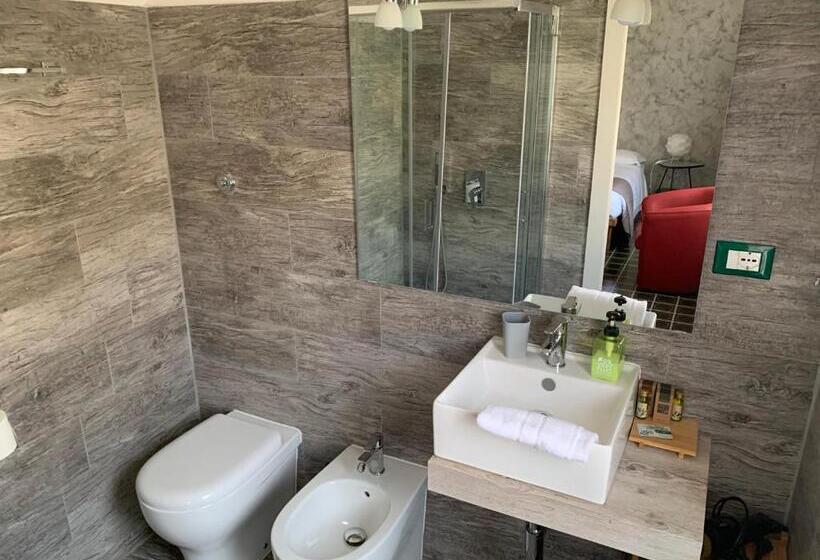 Basis 3-Bett-Zimmer, Residence Sole