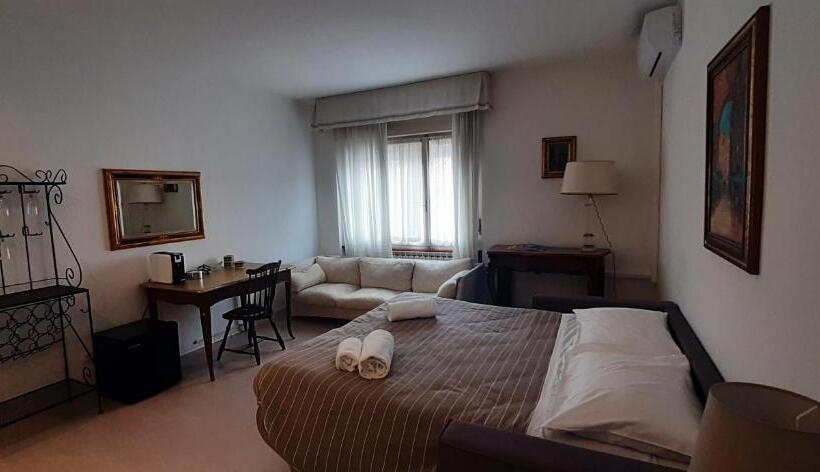 4 Bett Superior Zimmer, Residence Sole