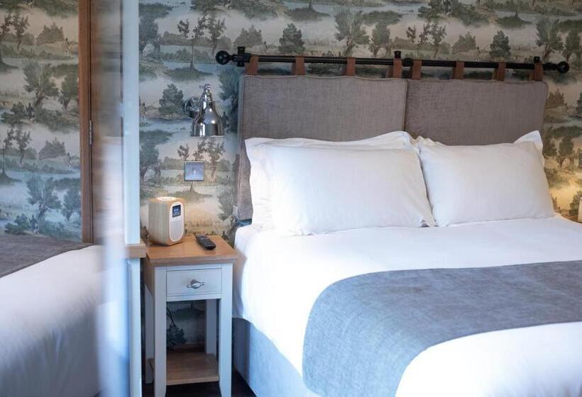 デラックスルーム, Cromwell Arms Country Pub With Rooms