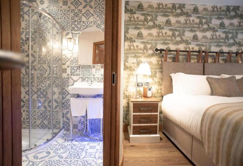 スタンダードルーム, Cromwell Arms Country Pub With Rooms