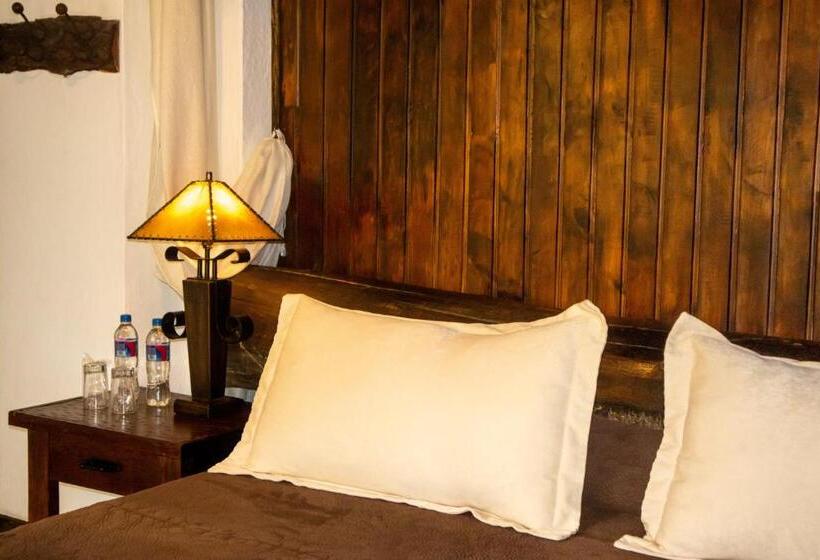 スタンダードルーム, Hacienda Hostería Dos Chorreras