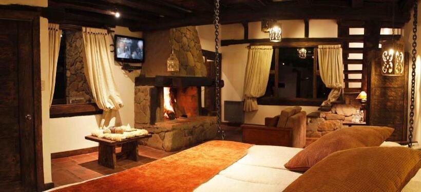 スタンダードバンガロー, Hacienda Hostería Dos Chorreras