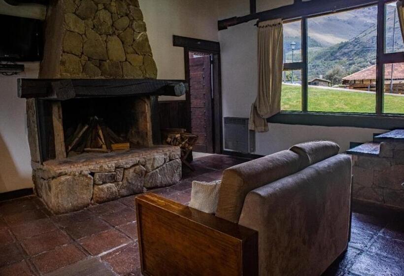 Семейное Бунгало, Hacienda Hostería Dos Chorreras