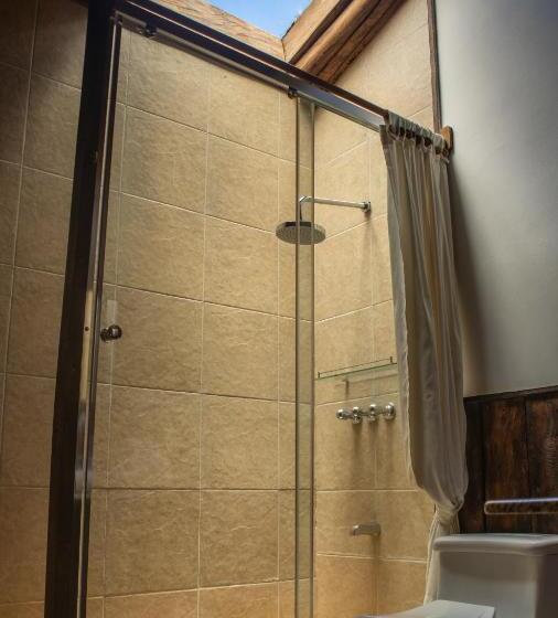 デラックスルーム, Hacienda Hostería Dos Chorreras