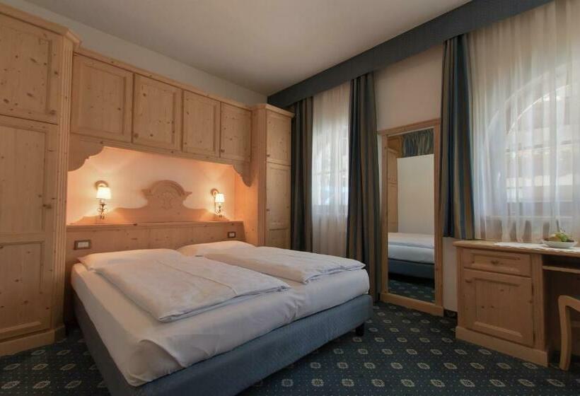 스탠다드 룸, Garnì La Dorada