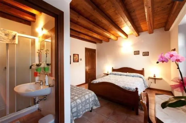 スタンダードトリプルルーム, B&b Casale Onida