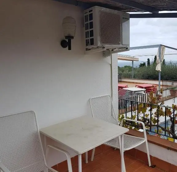 Standardzimmer mit Terrasse, Hostal Ondina