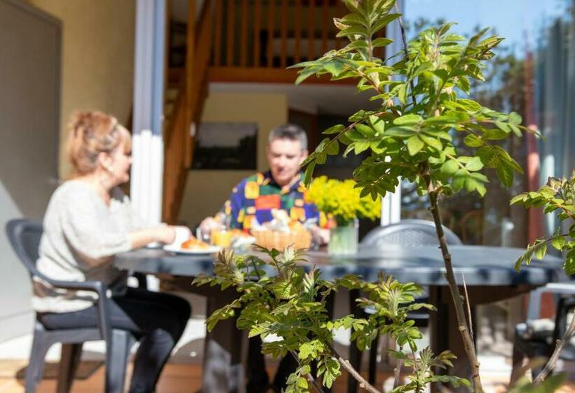 Дом 1 Спальня, Les Arbousiers Village Hôtel Provençal