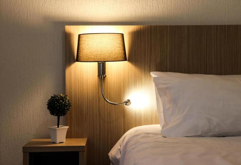 Номер Стандарт, Les Arbousiers Village Hôtel Provençal