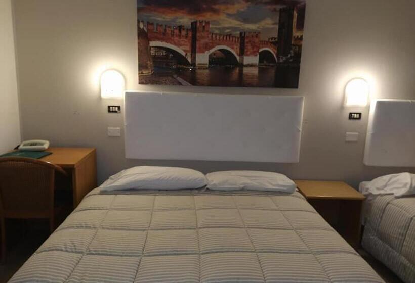 Четырехместный Номер Стандарт, Andreoli & Miglioranzi