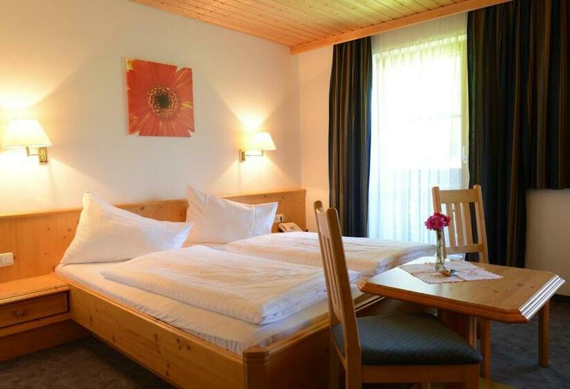 חדר סטנדרט, Restaurant   Sonnblick