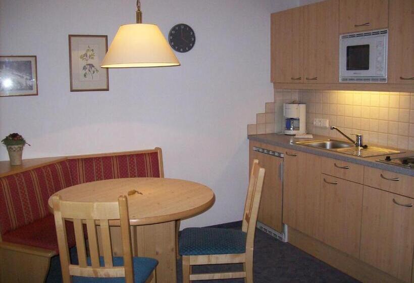 דירת חדר, Restaurant   Sonnblick