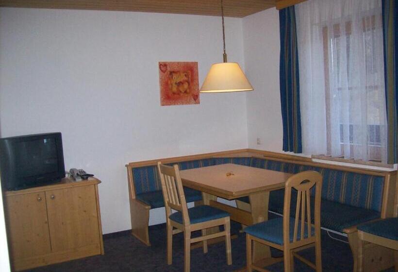 דירת שני חדרים, Restaurant   Sonnblick