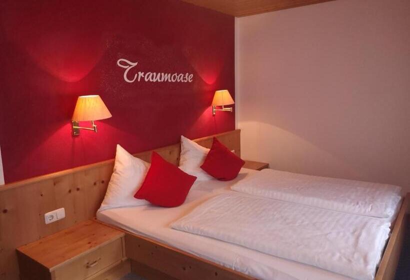 דירת שני חדרים, Restaurant   Sonnblick