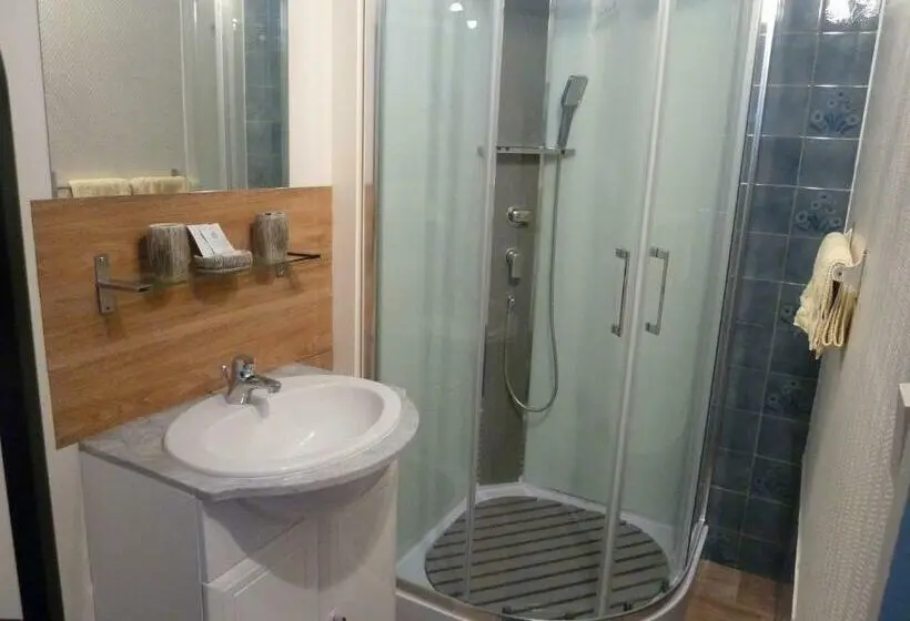 スタンダードルーム, Chambres D Hôtes L Insulaire