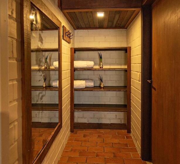 Шале 1 Спальня, Grajagan Surf Resort