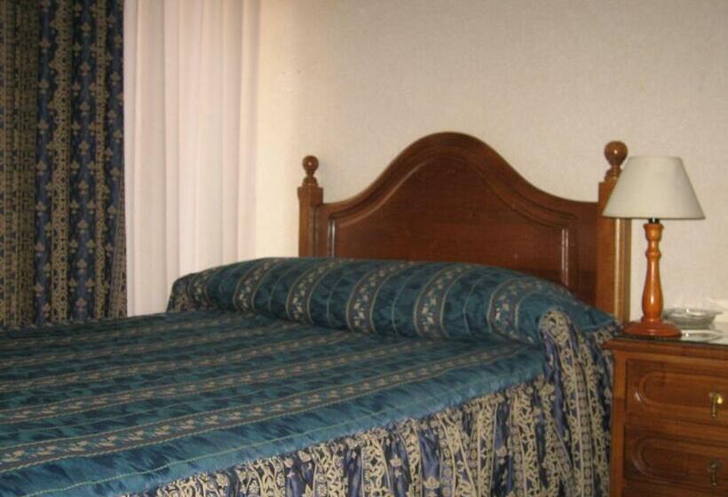 غرفة قياسية فردية, Hostal Restaurante La Trucha