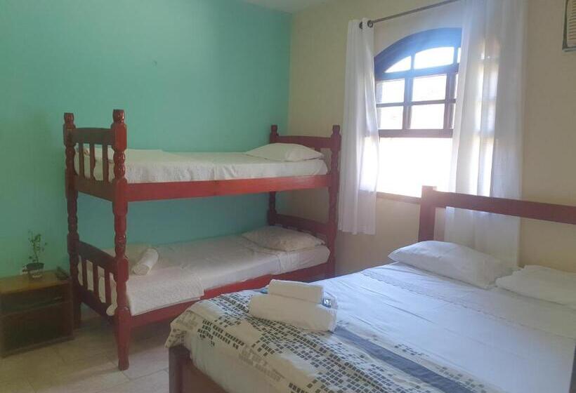 غرفة قياسية رباعية, Pousada Cavalo Marinho