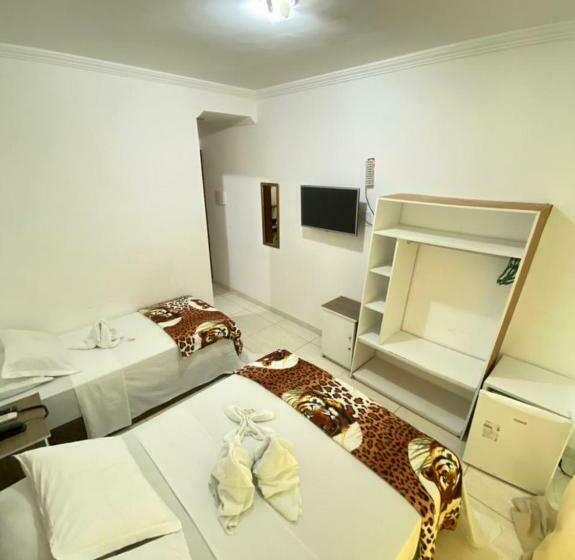 חדר סטנדרט לשלושה עם מרפסת, Pousada Verdes Mares