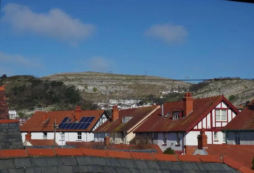 Basic-huone, Seren Villa