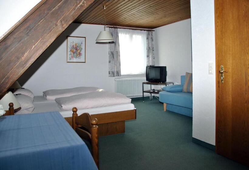 غرفة قياسية رباعية, Pension Deifel