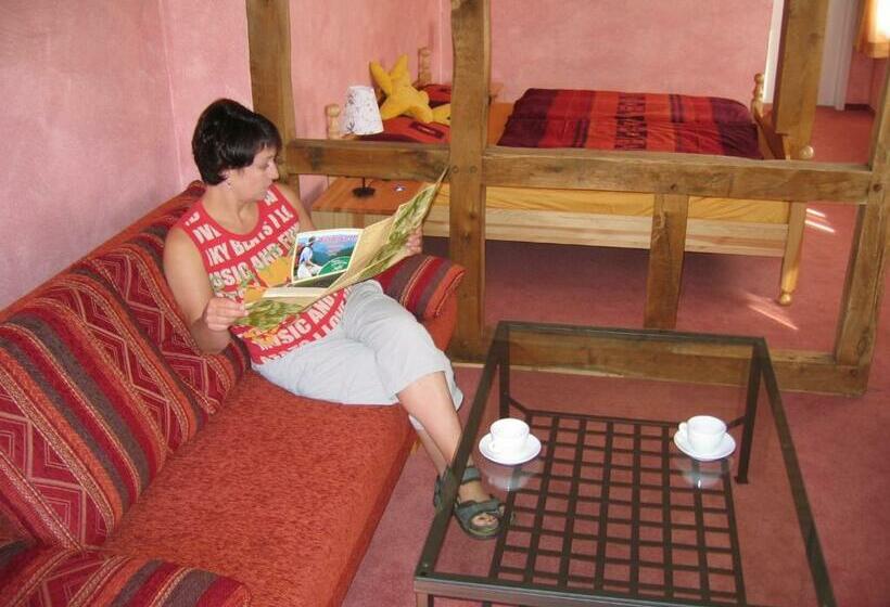 패밀리 룸, Pension & Ferienhaus Latröpchen