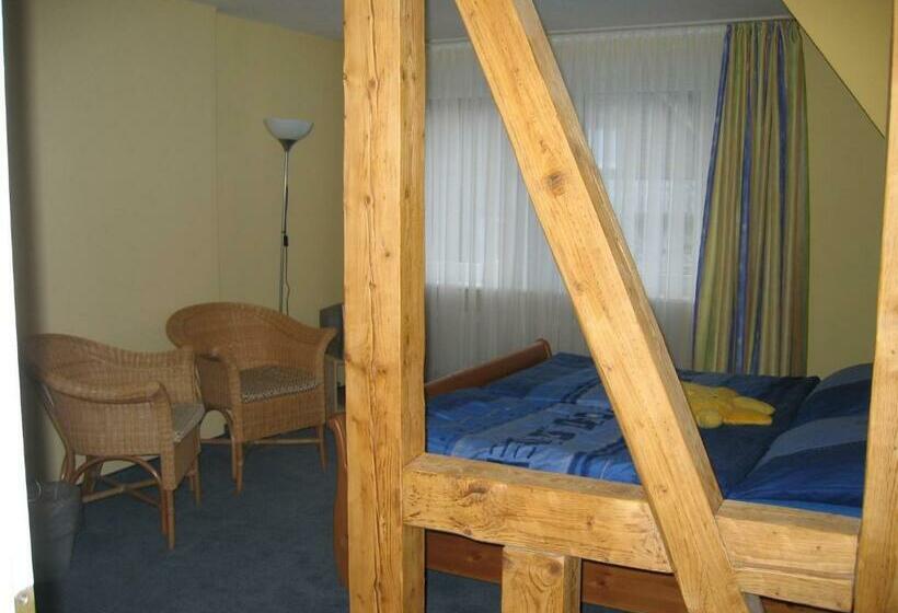 Номер Стандарт, Pension & Ferienhaus Latröpchen