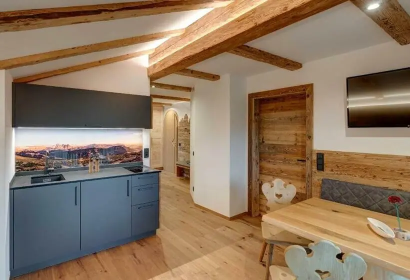 Perhesviitti, Residence Gasser