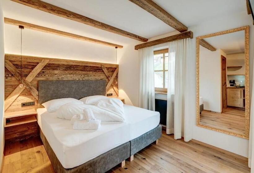 Номер Стандарт с Балконом, Residence Gasser