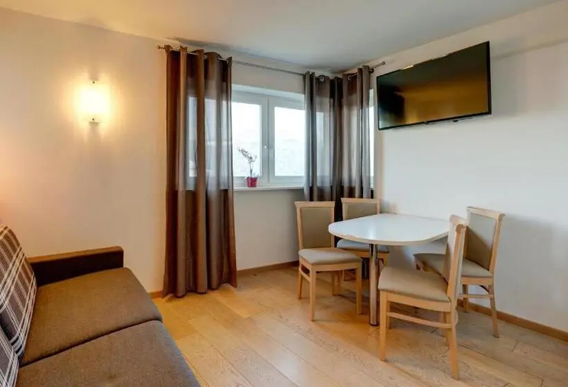 Huoneisto 1 Makuuhuone, Residence Gasser