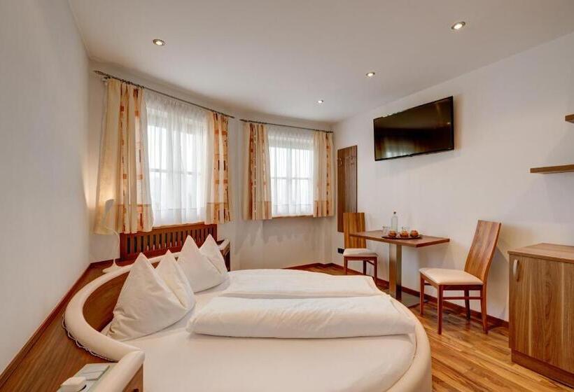 Номер Стандарт, Residence Gasser