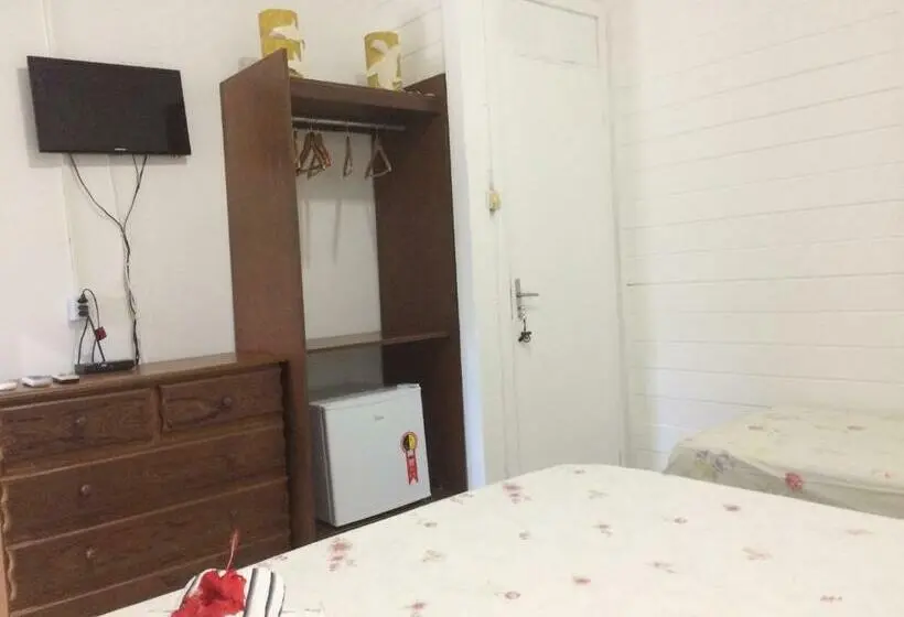 3-Bett-Standardzimmer, Pousada Suzimar