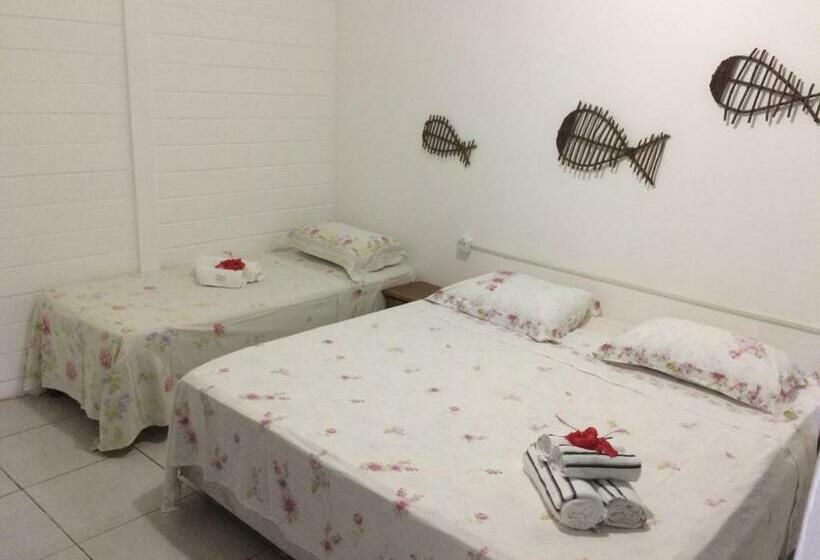 スタンダードトリプルルーム, Pousada Suzimar