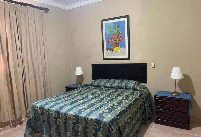 آپارتمان 1 خوابه با تراس, Apartahotel Alvear