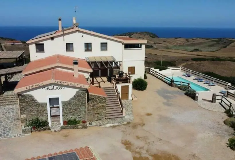 オーシャンビュースタンダードルーム, Agriturismo Finagliosu