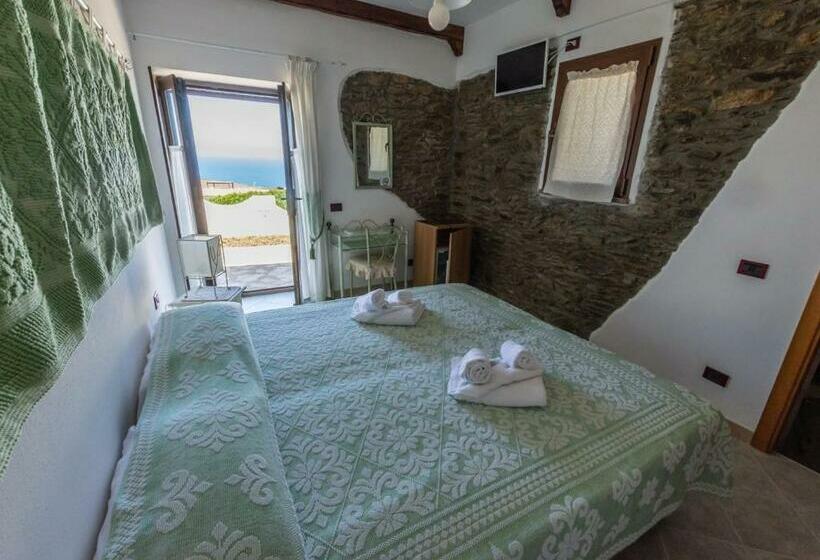 חדר סטנדרט נוף לים, Agriturismo Finagliosu