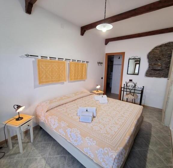 חדר סטנדרט נוף לים, Agriturismo Finagliosu