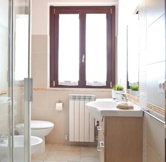 Huoneisto 2 Makuuhuonetta, Agriturismo Il Vecchio Mandorlo